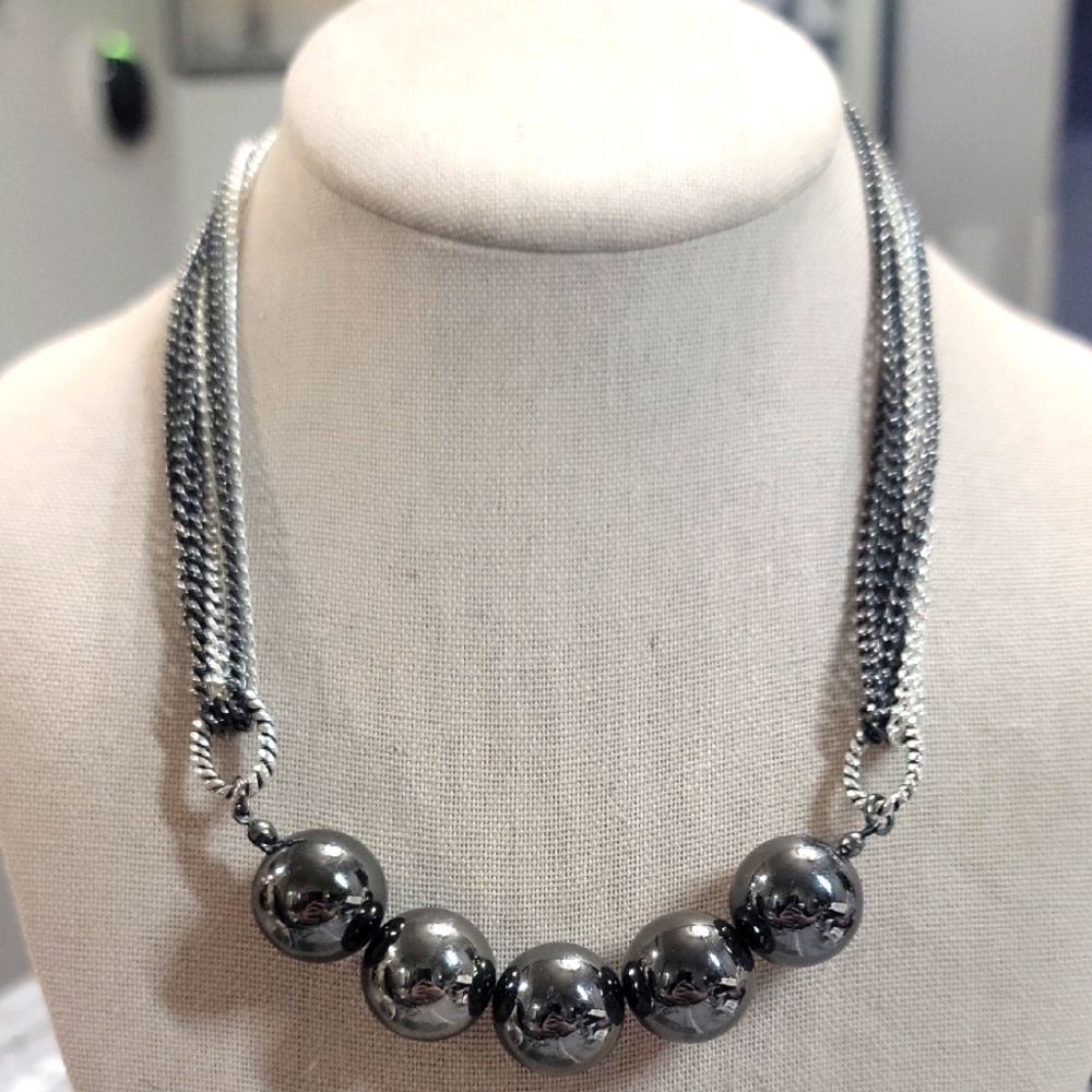 Alfani Elegant Silver and Black Beaded Necklace 18" NWOT